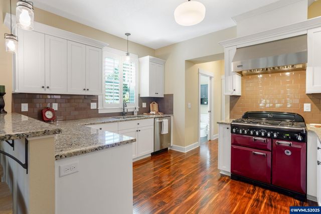 782 Edwards Rd S, Monmouth, OR 97361