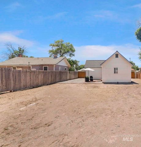 630 3rd Ave West, Twin Falls, ID 83301
