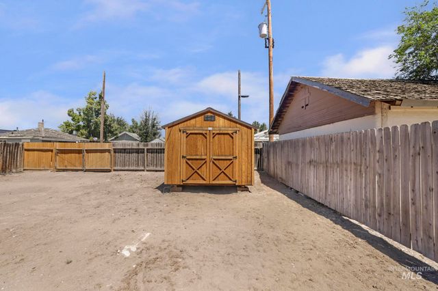 630 3rd Ave West, Twin Falls, ID 83301