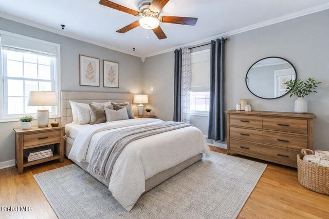 43 Sherwood Avenue, East Greenbush, NY 12144