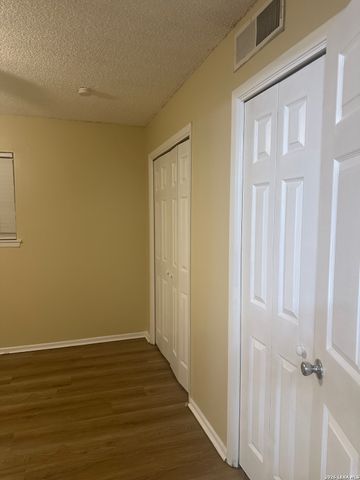 2129 Pat Booker Rd Apt 2, Universal City, TX 78148