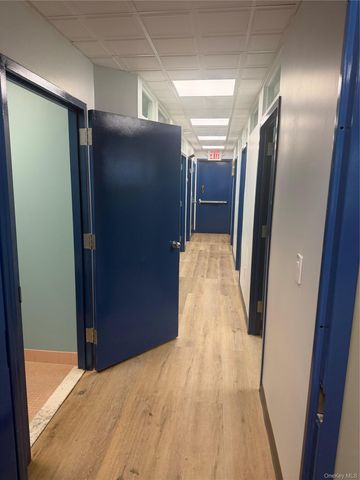 5997 Riverdale Avenue, Bronx, NY 10471