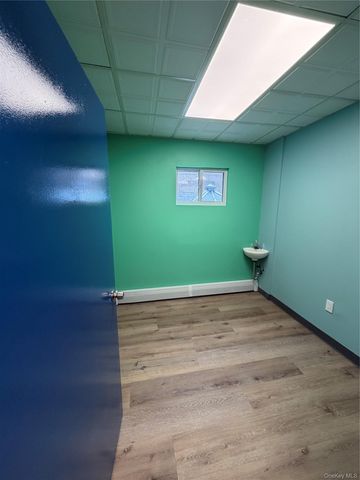 5997 Riverdale Avenue, Bronx, NY 10471