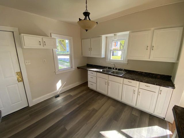 4702 N 31st STREET, Milwaukee, WI 53209