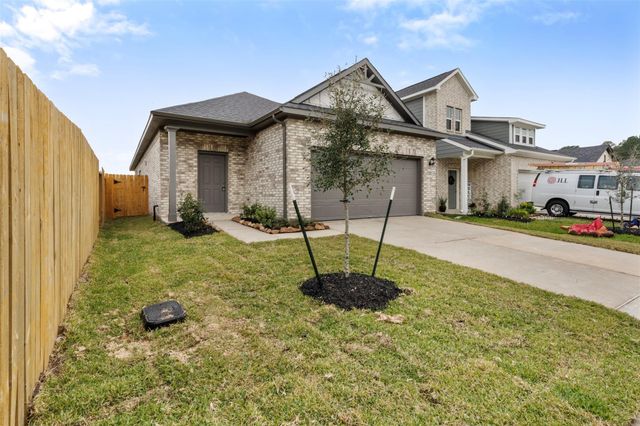 10249 Badger Run Lane, Magnolia, TX 77354