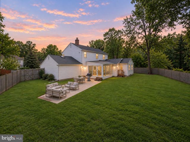 10240 COLEBROOK AVE, Potomac, MD 20854