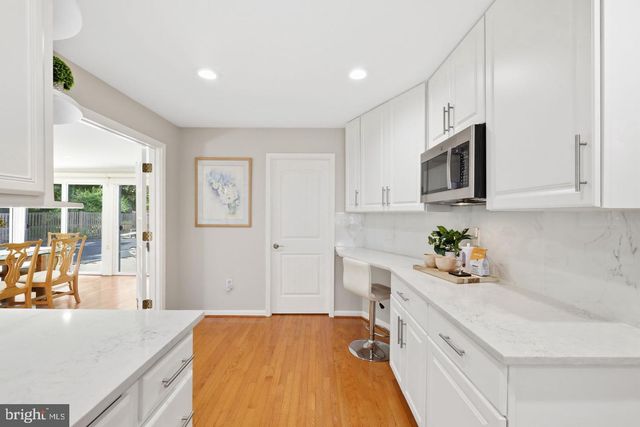10240 COLEBROOK AVE, Potomac, MD 20854