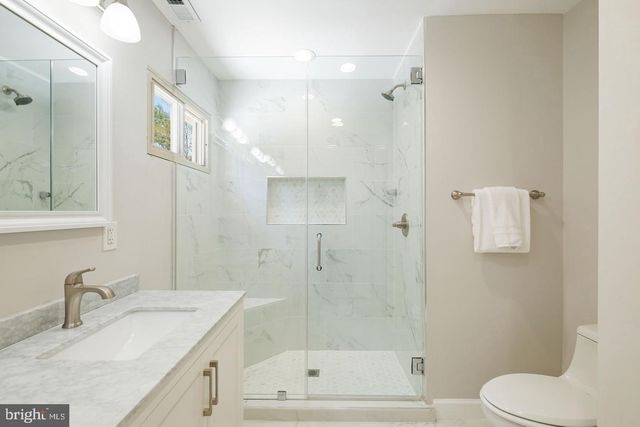 10240 COLEBROOK AVE, Potomac, MD 20854