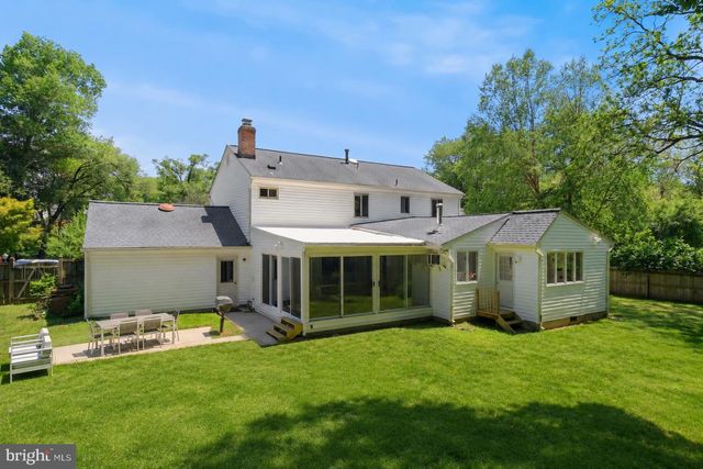 10240 COLEBROOK AVE, Potomac, MD 20854
