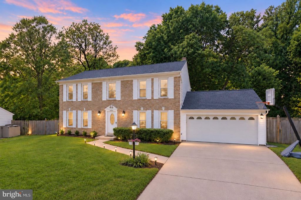 10240 COLEBROOK AVE, Potomac, MD 20854