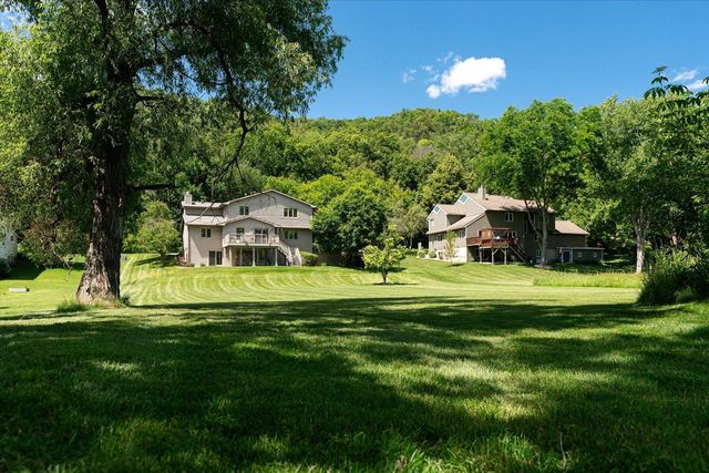 W5373 Boma ROAD, La Crosse, WI 54601