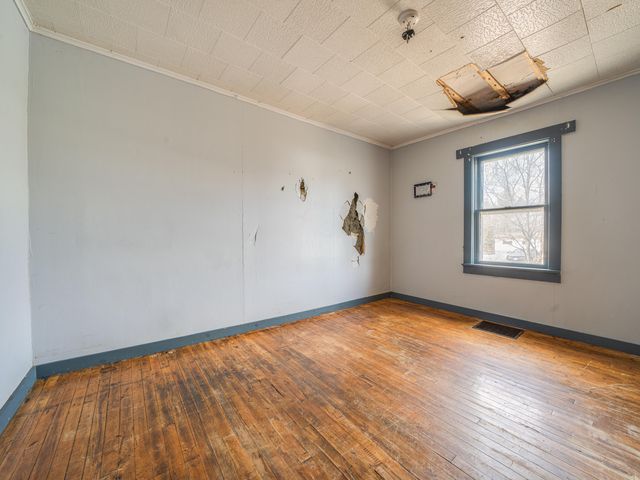 20 Leboeuf Street, Tupper Lake, NY 12986