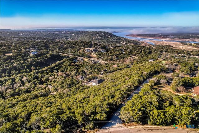 21005 Ridgeview Loop, Lago Vista, TX 78645