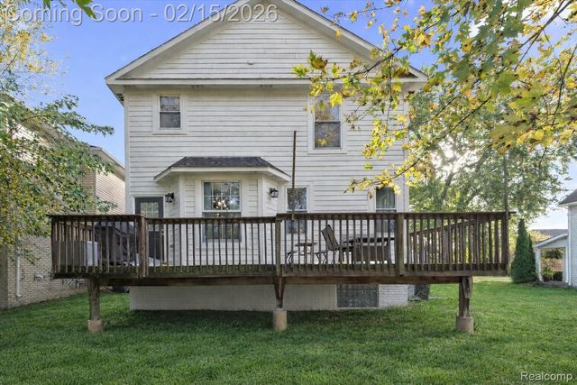 2136 Brock Street, Keego Harbor, MI 48320