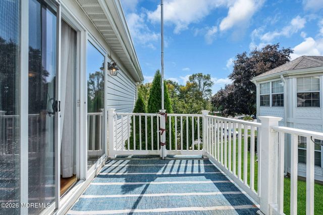 96 Tulip Lane, Freehold, NJ 07728