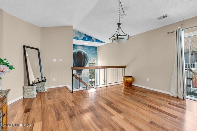 96 Tulip Lane, Freehold, NJ 07728