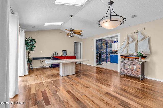 96 Tulip Lane, Freehold, NJ 07728