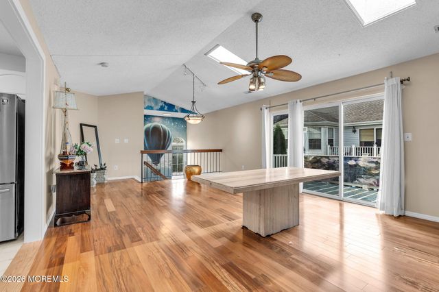 96 Tulip Lane, Freehold, NJ 07728