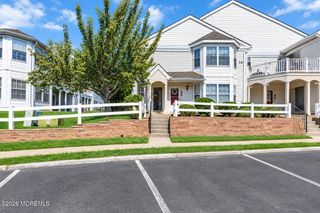 96 Tulip Lane, Freehold, NJ 07728