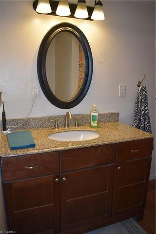 3 Forest Drive, Lexington, NC 27292