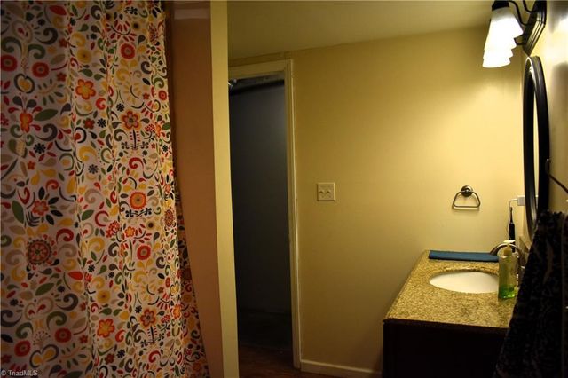 3 Forest Drive, Lexington, NC 27292