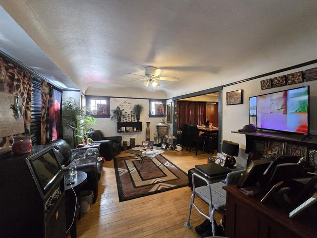 4839 N 18th STREET, Milwaukee, WI 53209