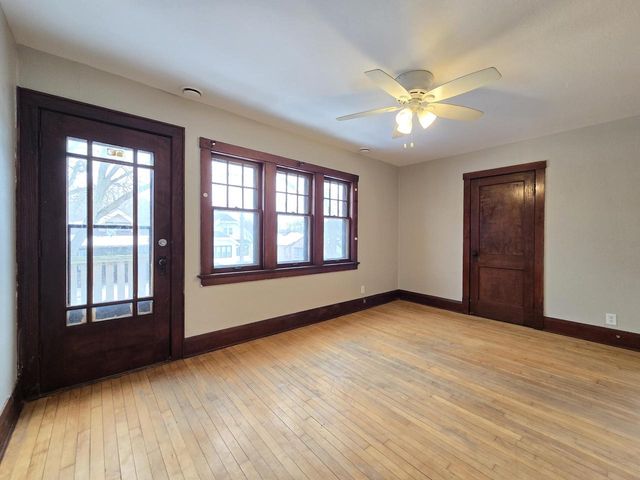 4839 N 18th STREET, Milwaukee, WI 53209