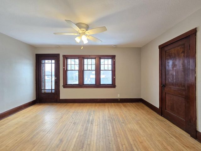 4839 N 18th STREET, Milwaukee, WI 53209