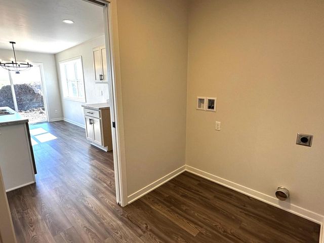 941 Sully WAY, Sheboygan Falls, WI 53085