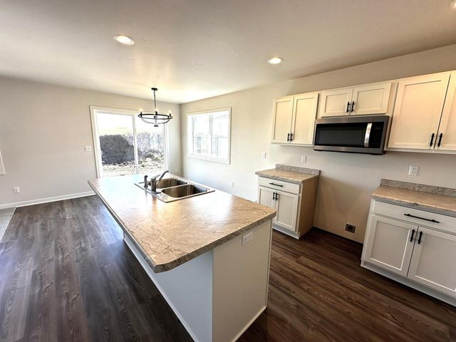 941 Sully WAY, Sheboygan Falls, WI 53085