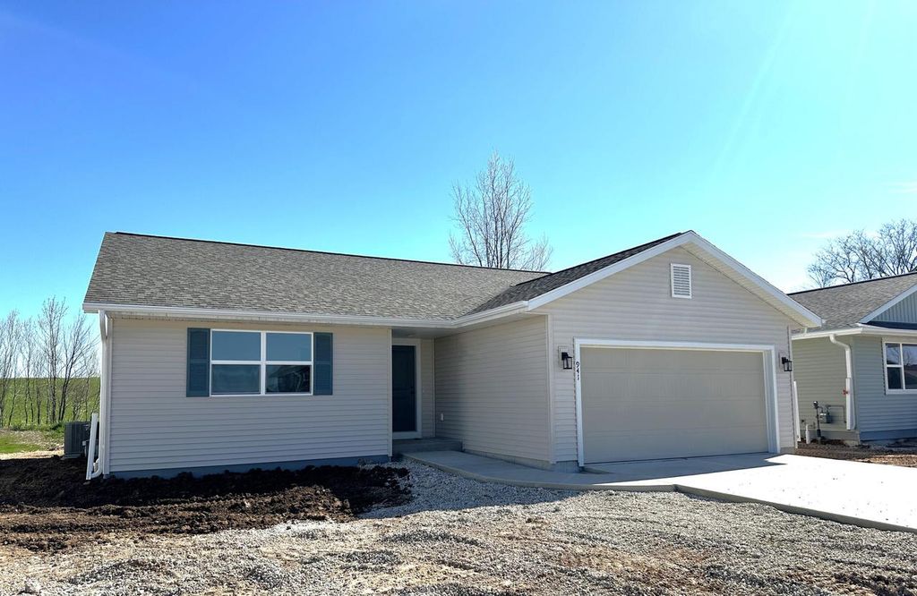 941 Sully WAY, Sheboygan Falls, WI 53085