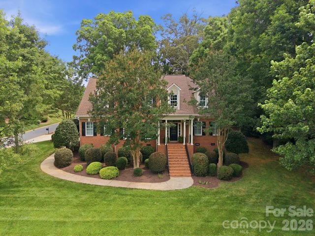 1016 Firethorne Club Drive, Waxhaw, NC 28173