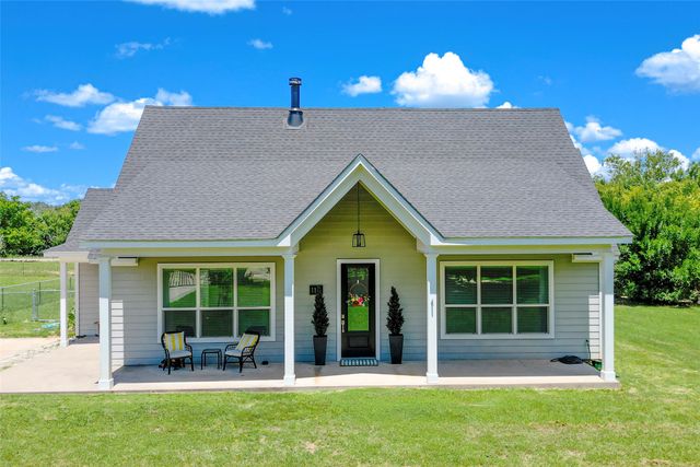118 Ruth Drive, Robinson, TX 76706