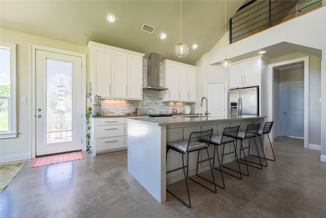 118 Ruth Drive, Robinson, TX 76706