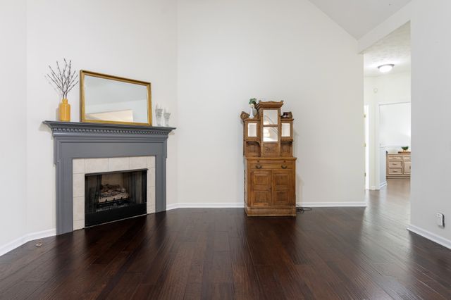 125 Cherokee Dr, White House, TN 37188