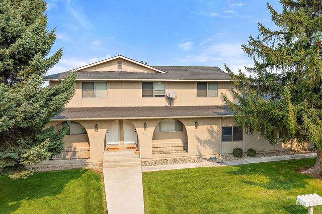 393-399 S White Cloud Dr, Boise, ID 83709 property photo