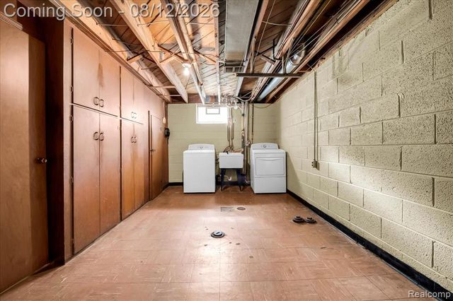 1719 Highview Street, Dearborn, MI 48128