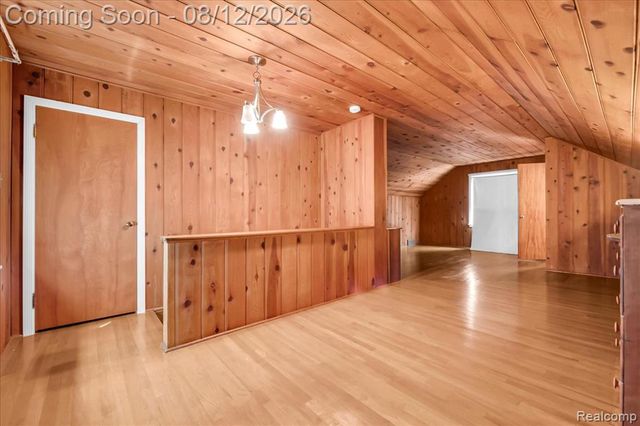 1719 Highview Street, Dearborn, MI 48128