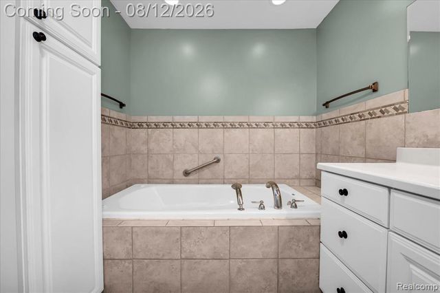 1719 Highview Street, Dearborn, MI 48128