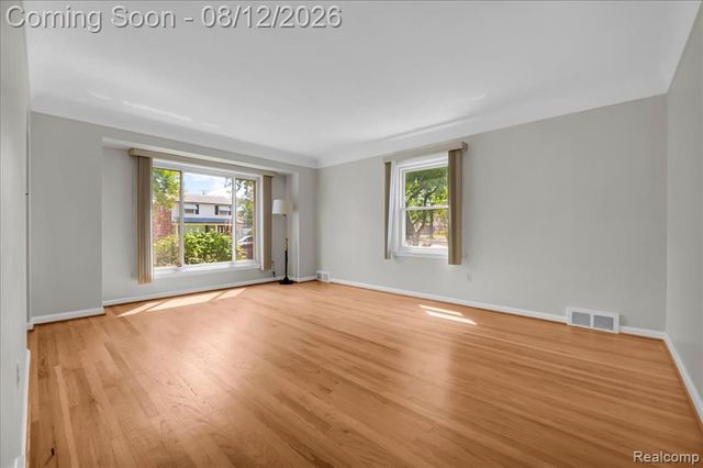1719 Highview Street, Dearborn, MI 48128