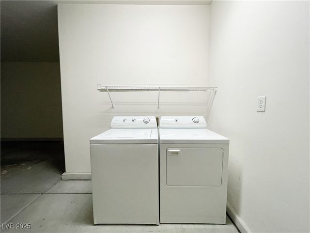 3056 Brownbirds Nest Drive, Henderson, NV 89052