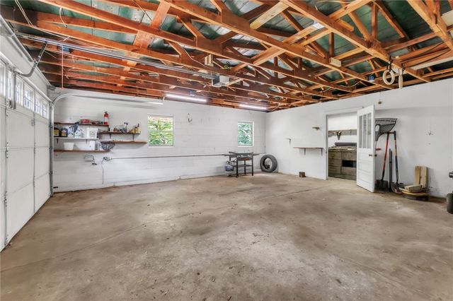 5 Jones Circle, Greenville, SC 29617