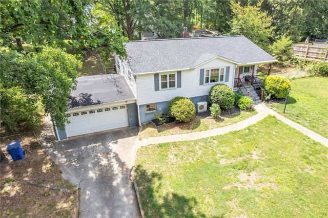 5 Jones Circle, Greenville, SC 29617