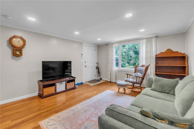 5 Jones Circle, Greenville, SC 29617