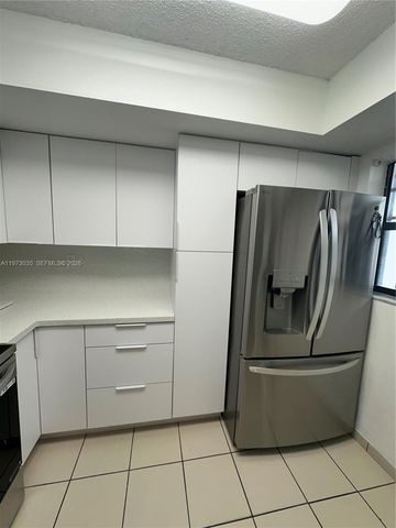 10839 NW 7th St 12-24, Miami, FL 33172