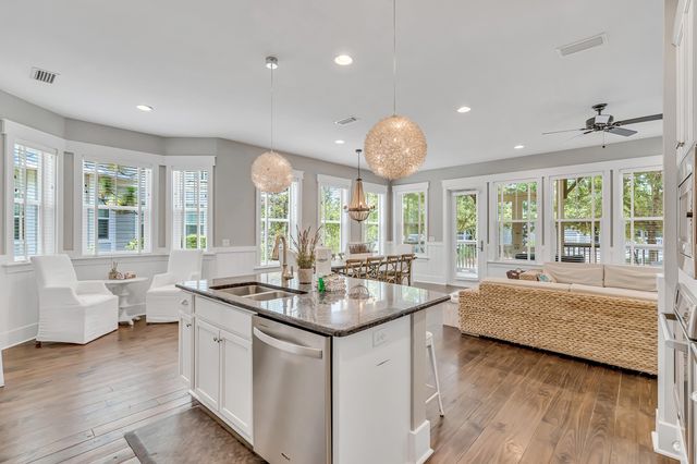 679 Flatwoods Forest Loop, Santa Rosa Beach, FL 32459