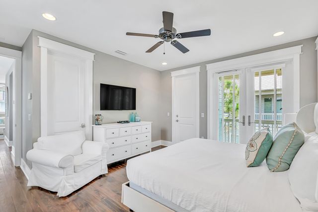 679 Flatwoods Forest Loop, Santa Rosa Beach, FL 32459