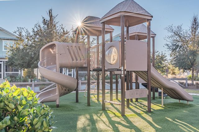 679 Flatwoods Forest Loop, Santa Rosa Beach, FL 32459