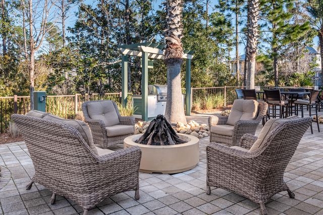 679 Flatwoods Forest Loop, Santa Rosa Beach, FL 32459