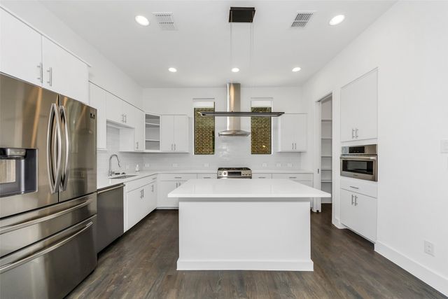 1961 Dowgate Court, Dallas, TX 75204